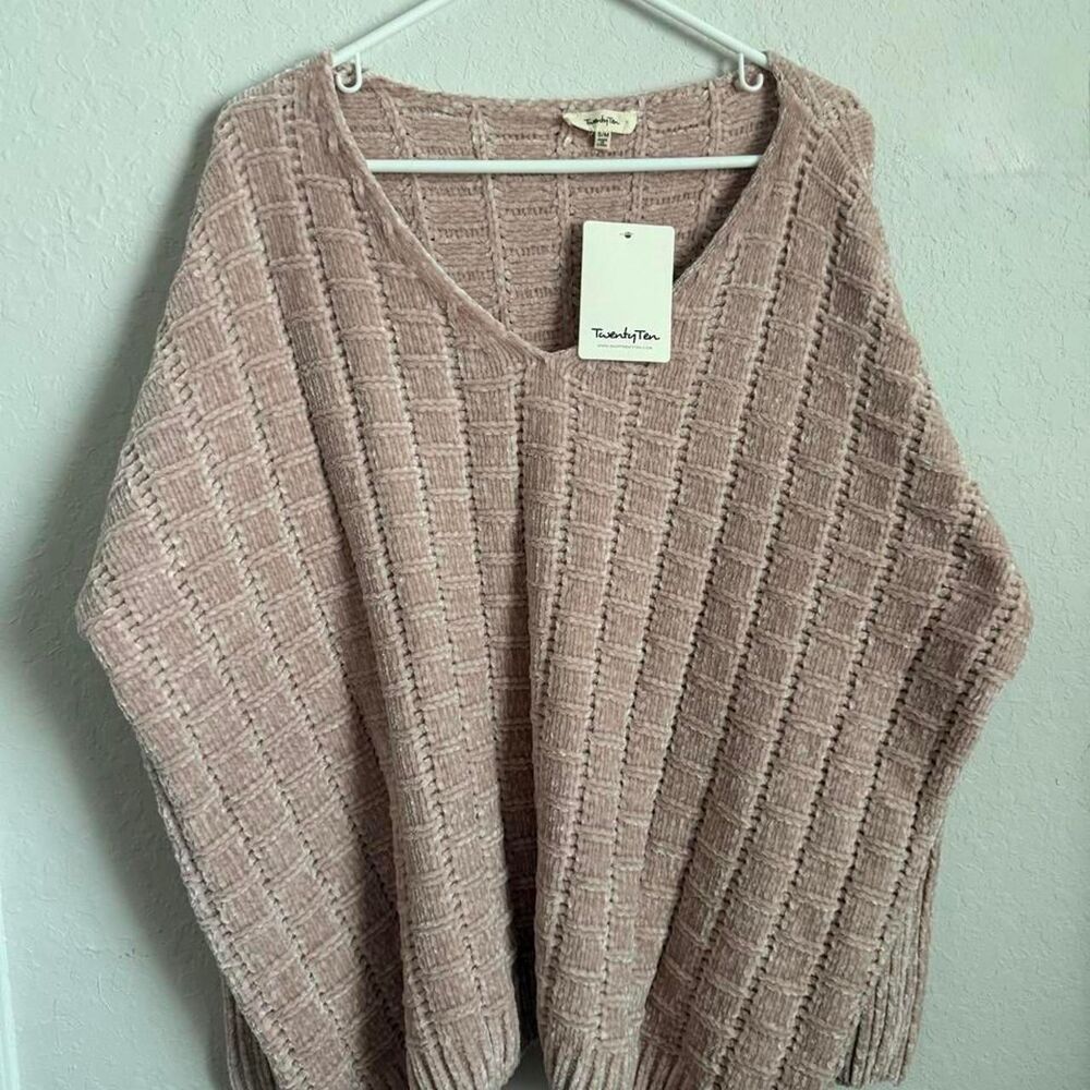 Unbranded Women's Pink and Tan Jumper